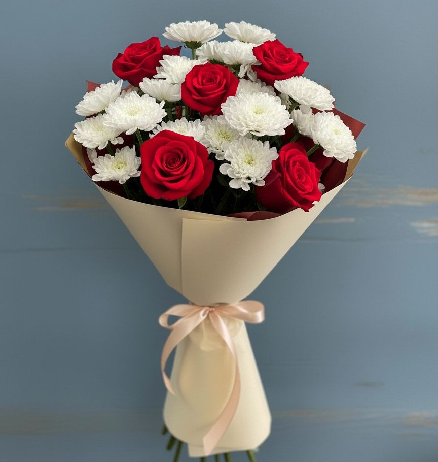 Букет цветов из: Розы и Хризантемы в Новодвинске