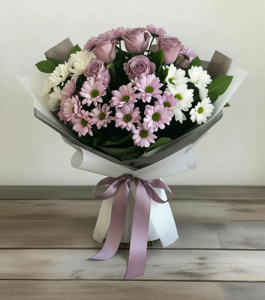 Букет цветов из: Хризантемы и Розы в Новодвинске