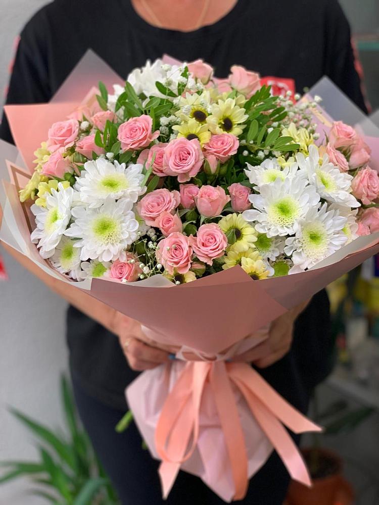 Букет цветов из: Розы и Хризантемы в Новодвинске