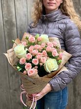 Букет цветов из:  Розы в Новодвинске