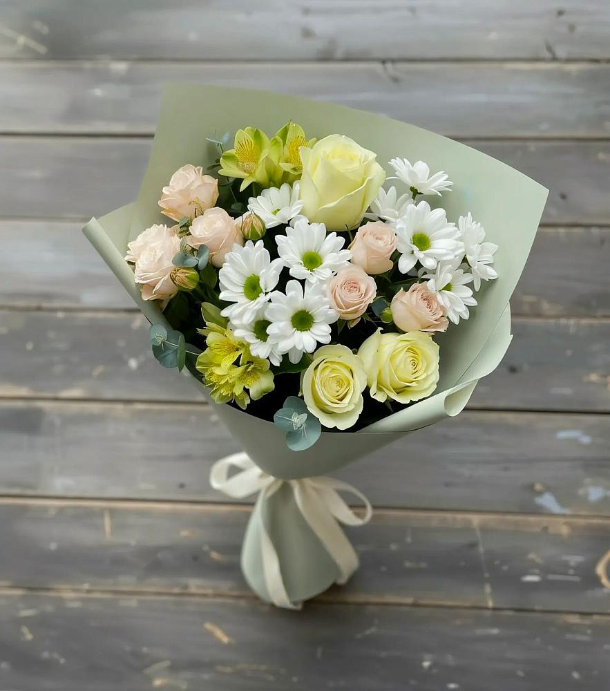 Букет цветов из: Альстромерии, Розы и Хризантемы в Новодвинске