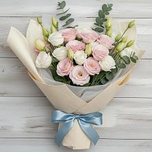 Букет цветов из:  Лизиантусы в Новодвинске