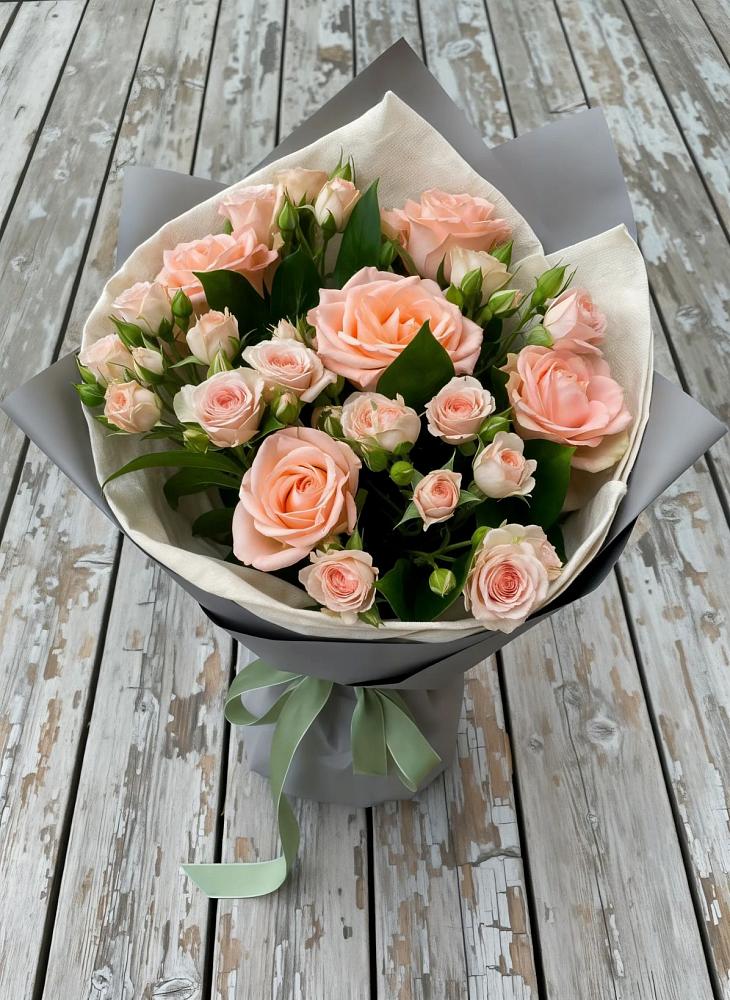 Букет цветов из: Розы в Новодвинске