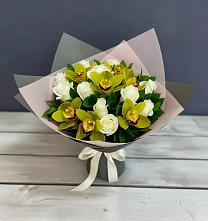 Букет цветов из:  Орхидеи и Розы в Новодвинске