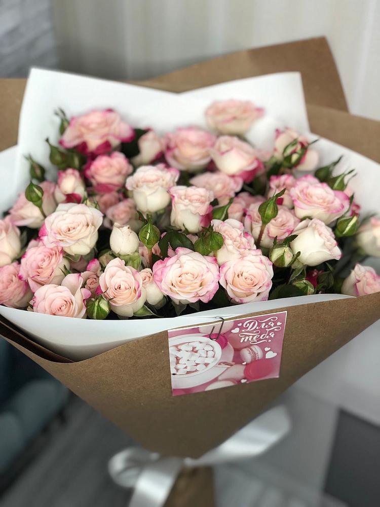 Букет цветов из: Розы в Новодвинске