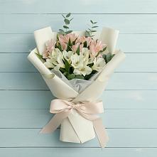 Букет цветов из:  Альстромерии в Новодвинске