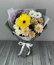 Букет цветов из:  Розы, Герберы и Хризантемы в Новодвинске