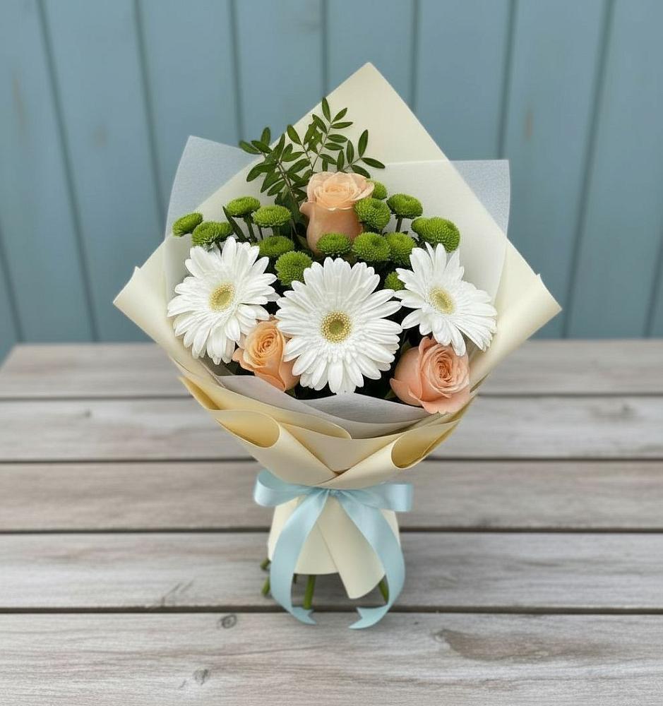 Букет цветов из: Герберы, Розы и Хризантемы в Новодвинске