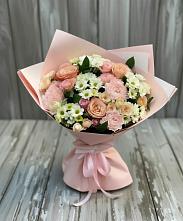 Букет цветов из:  Гвоздики, Розы и Хризантемы в Новодвинске