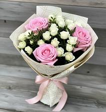 Букет цветов из:  Розы в Новодвинске