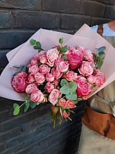 Букет цветов из:  Розы в Новодвинске