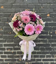Букет цветов из:  Герберы и Хризантемы в Новодвинске