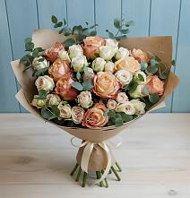 Букет цветов из:  Альстромерии и Розы в Новодвинске